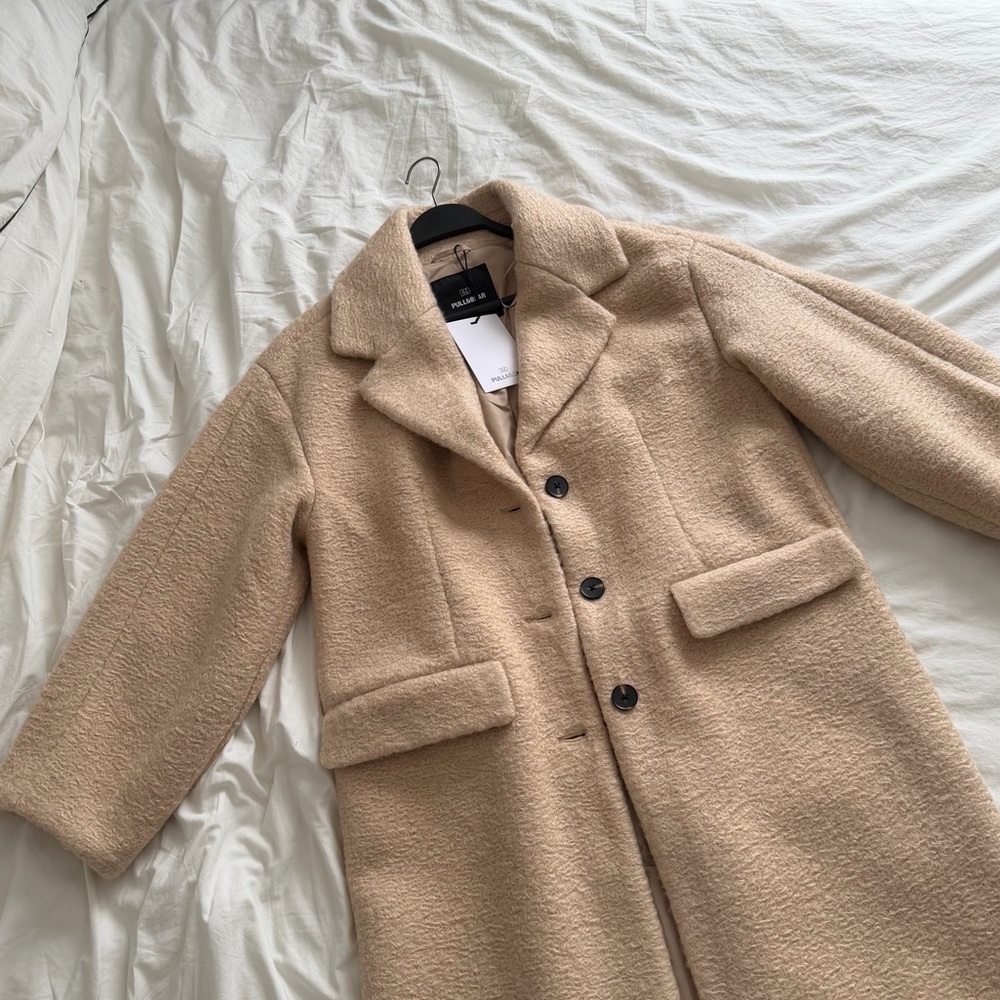 Pull and bear Long Coat Beige (bouclé) - Picture 9 of 9